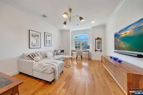 15 Eric Place Demarest NJ 07627