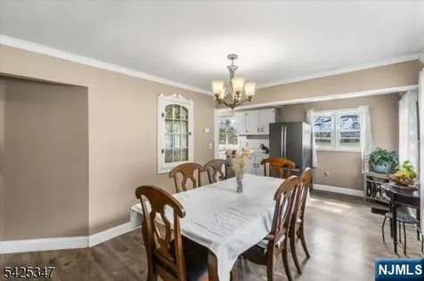 938 Maple Avenue Newton NJ 07860