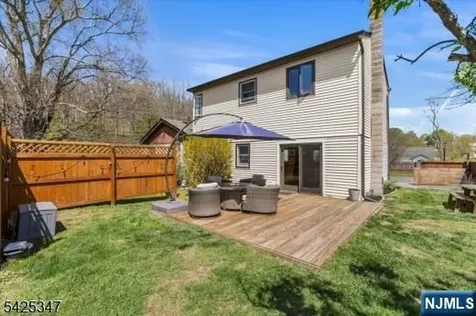 938 Maple Avenue Newton NJ 07860