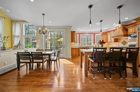 43 Beverly Road Hillsdale NJ 07642