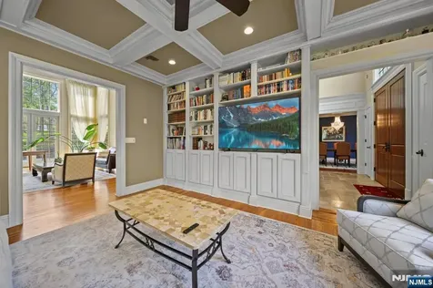 43 Beverly Road Hillsdale NJ 07642
