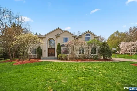 43 Beverly Road Hillsdale NJ 07642