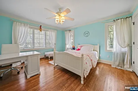 43 Beverly Road Hillsdale NJ 07642