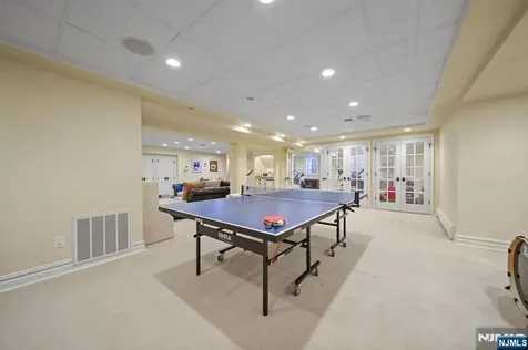43 Beverly Road Hillsdale NJ 07642
