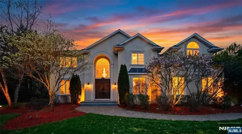 43 Beverly Road Hillsdale NJ 07642