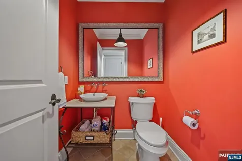 43 Beverly Road Hillsdale NJ 07642