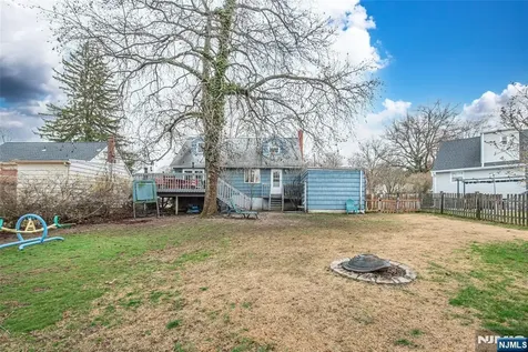 23 Sunnie West Caldwell NJ 07006