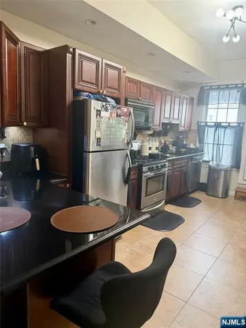 1300 Central Union City NJ 07087