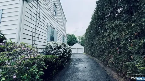 86 Walnut Street Ridgewood NJ 07450