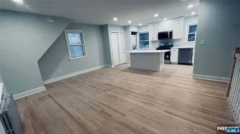 86 Walnut Street Ridgewood NJ 07450