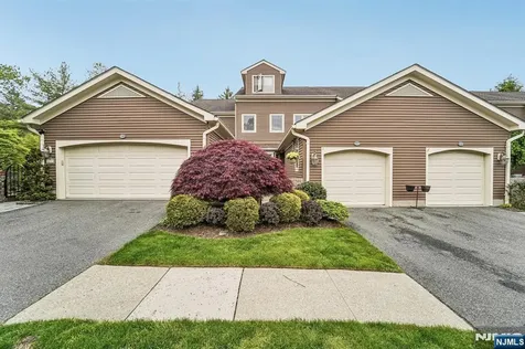224 Westervelt Lane Mahwah NJ 07430