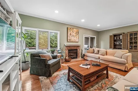 224 Westervelt Lane Mahwah NJ 07430