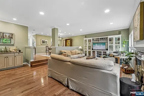 224 Westervelt Lane Mahwah NJ 07430