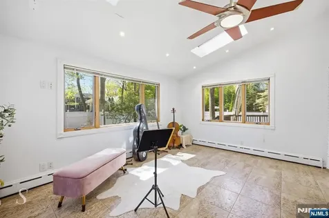 5 Franciscan Way Fair Lawn NJ 07410