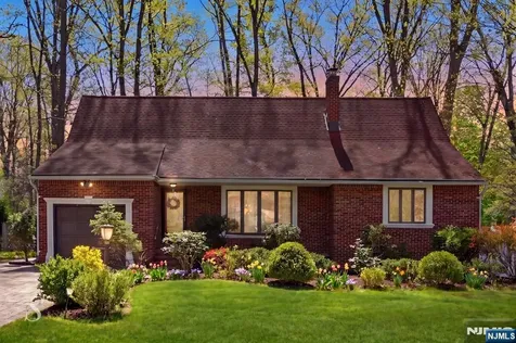 5 Franciscan Way Fair Lawn NJ 07410