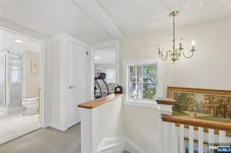 260 Glen Avenue Midland Park NJ 07432