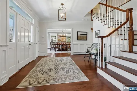 408 Drury Lane Wyckoff NJ 07481