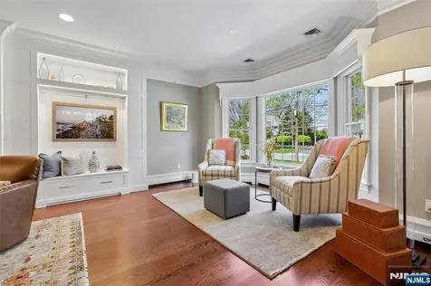 408 Drury Lane Wyckoff NJ 07481