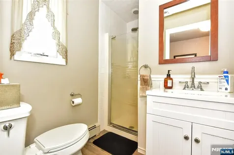48 Maple Avenue Montville Township NJ 07058