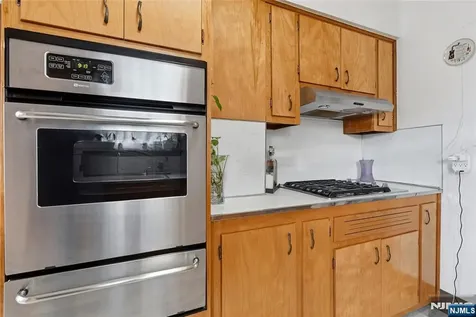 29 Gordon Street Ridgefield Park NJ 07660
