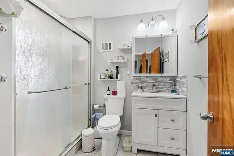 29 Gordon Street Ridgefield Park NJ 07660