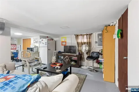 29 Gordon Street Ridgefield Park NJ 07660