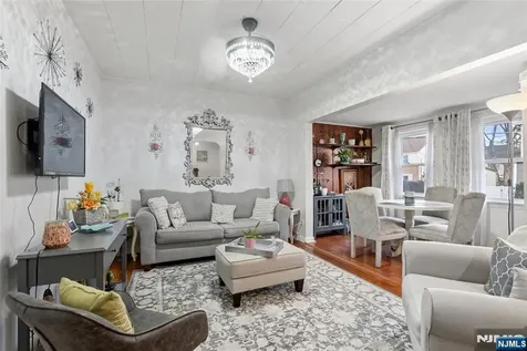 29 Gordon Street Ridgefield Park NJ 07660