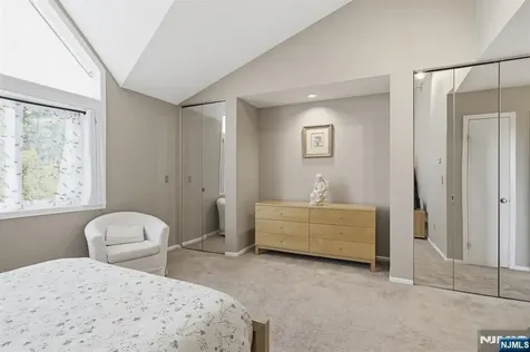 154 Marion Drive West Orange NJ 07052