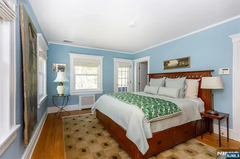 76 Edgemont Road Montclair NJ 07043