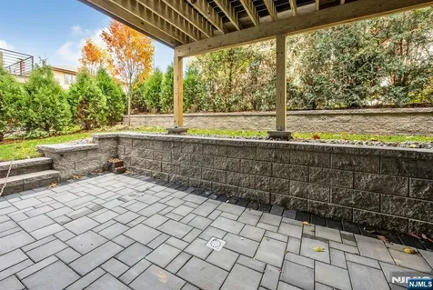 2449 Camner Street Fort Lee NJ 07024