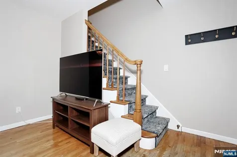 91 Hopper Street Hillsdale NJ 07642