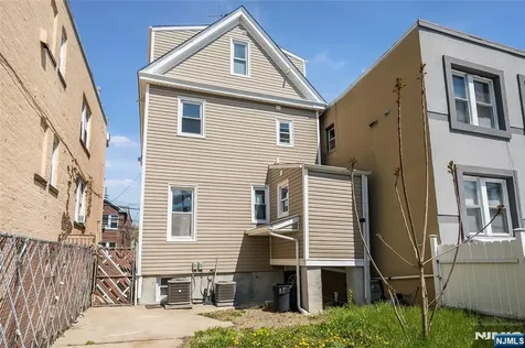 219 72nd Street North Bergen NJ 07047