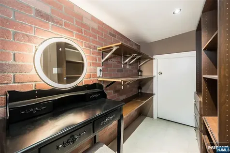 219 72nd Street North Bergen NJ 07047