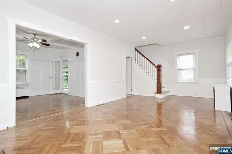 131 Highwood Avenue Leonia NJ 07605