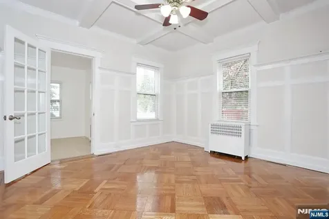 131 Highwood Avenue Leonia NJ 07605