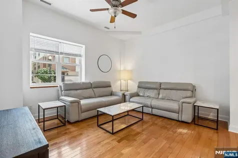 1 Grant Street Montclair NJ 07042