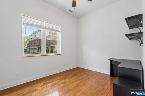 1 Grant Street Montclair NJ 07042