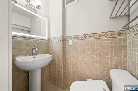 267 Hickory Avenue Tenafly NJ 07670