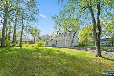 267 Hickory Avenue Tenafly NJ 07670