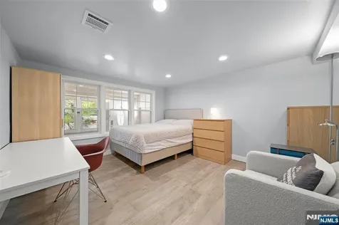 267 Hickory Avenue Tenafly NJ 07670