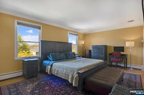 52 Molinari Drive Wanaque NJ 07465