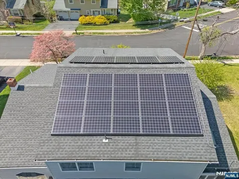 52 Molinari Drive Wanaque NJ 07465
