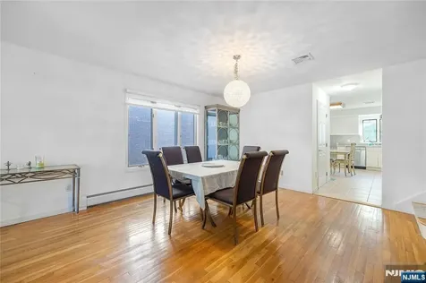 37 Palisades Boulevard Palisades Park NJ 07650