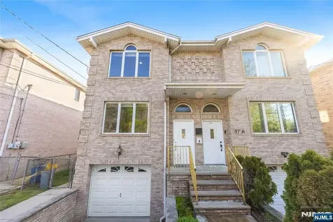 37 Palisades Boulevard Palisades Park NJ 07650