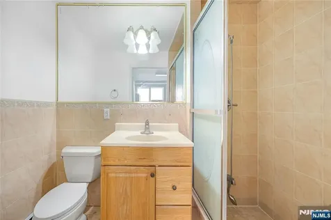 37 Palisades Boulevard Palisades Park NJ 07650