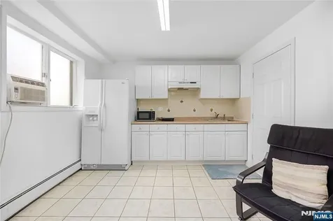 37 Palisades Boulevard Palisades Park NJ 07650