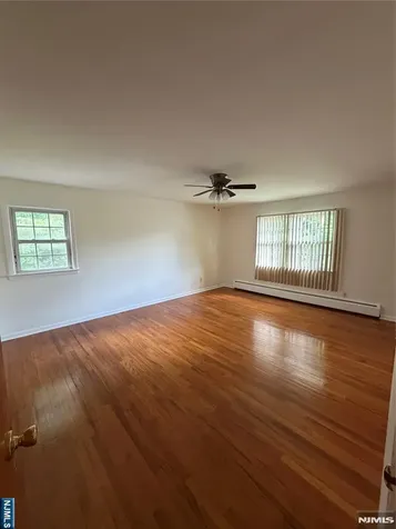 41 Coyne Court Bergenfield NJ 07621