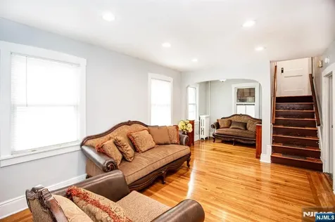 1161 Anna Street Teaneck NJ 07666