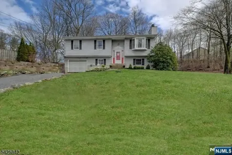 4 Birch Drive Vernon NJ 07422