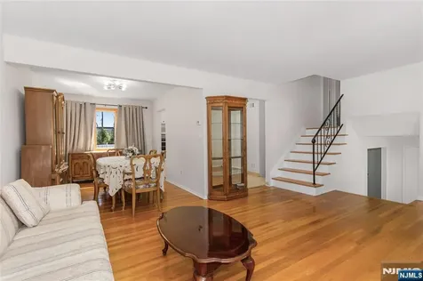 15 Pinho Avenue Carteret NJ 07008